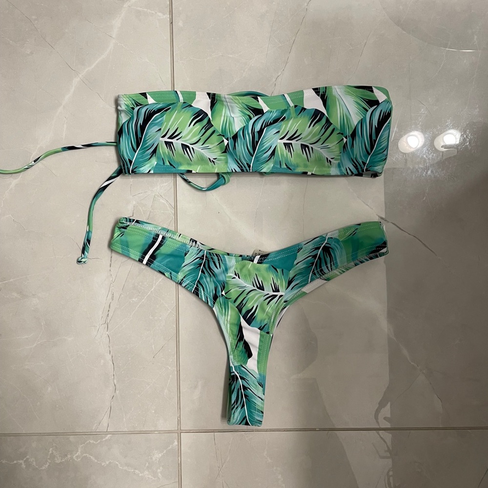 Zaful Tropical Thong Bikini